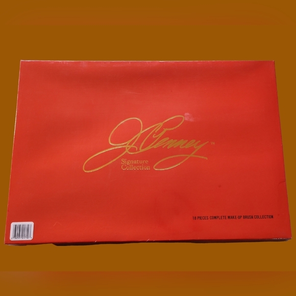 BRAND NEW JCPENNEY SIGNATURE COLLECTION ~ 18 PIECE COMPLETE MAKE-UP BRUSH SET - Picture 4 of 5